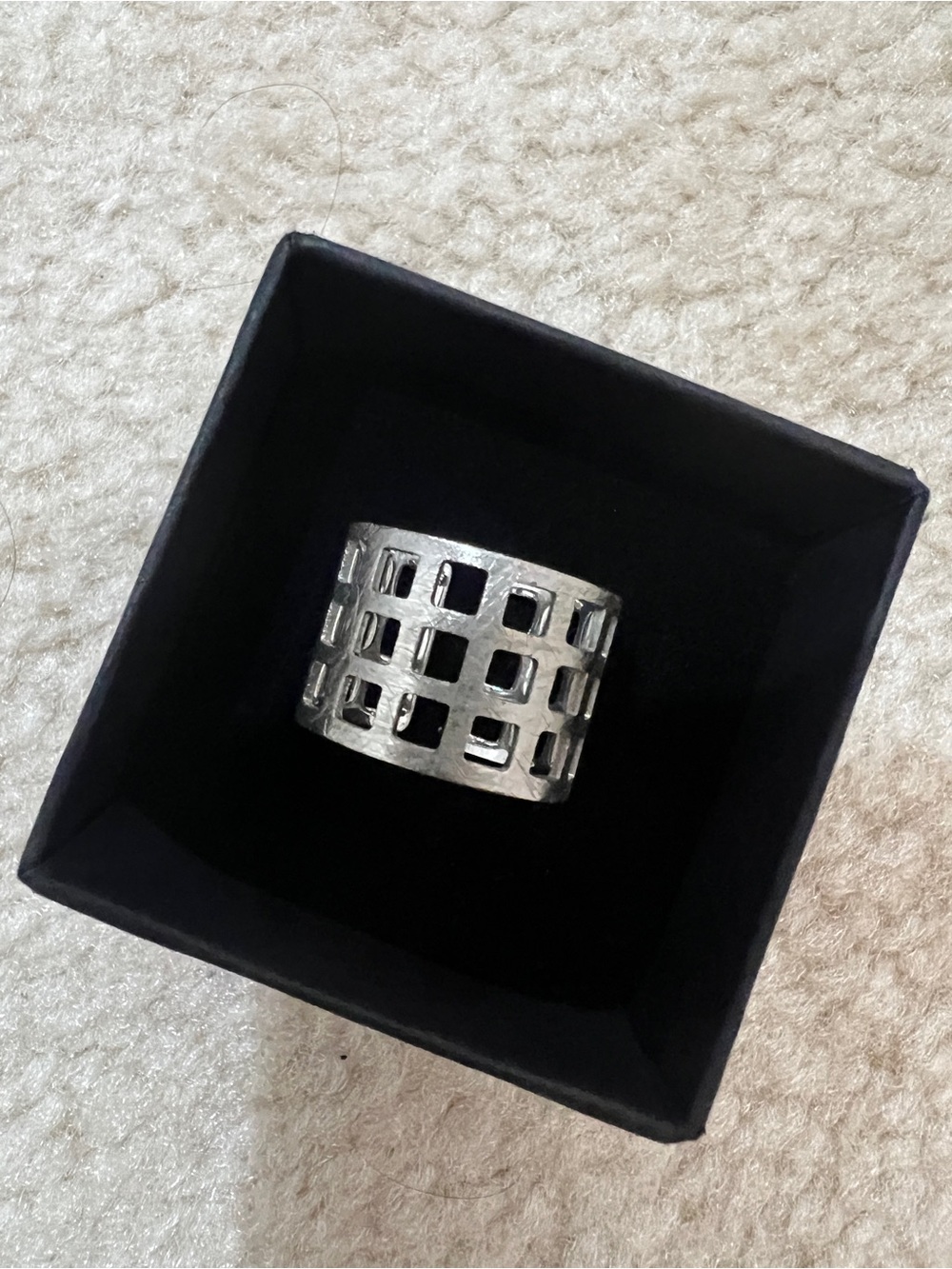 Vintage adjustable ring
